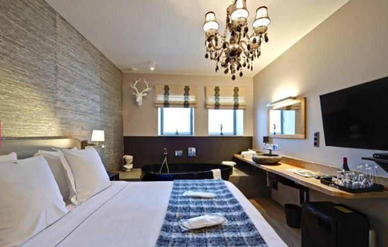 Hotel Saint-Amour Дюрби Екстериор снимка
