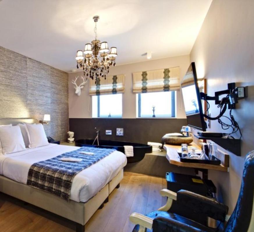 Hotel Saint-Amour Дюрби Екстериор снимка