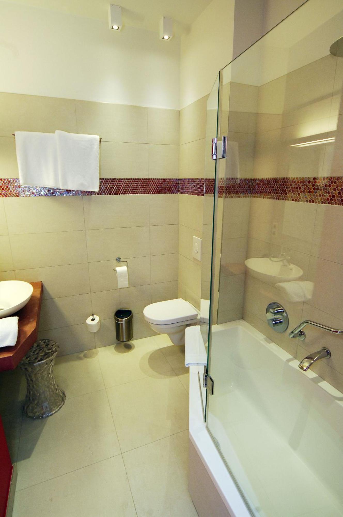 Hotel Saint-Amour Дюрби Екстериор снимка